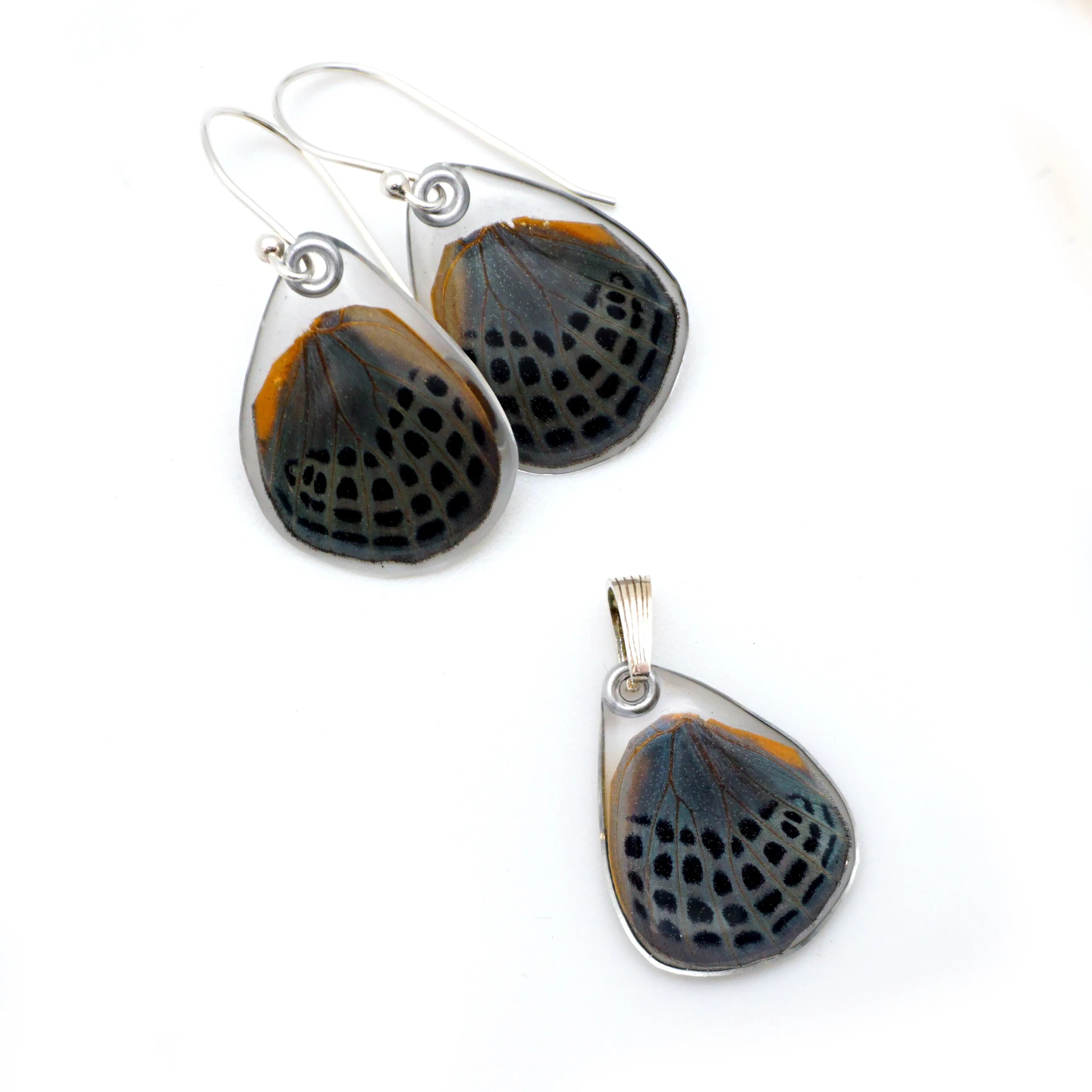 0647 Butterfly Wing Pendant, Spotted Glory, bottom wing