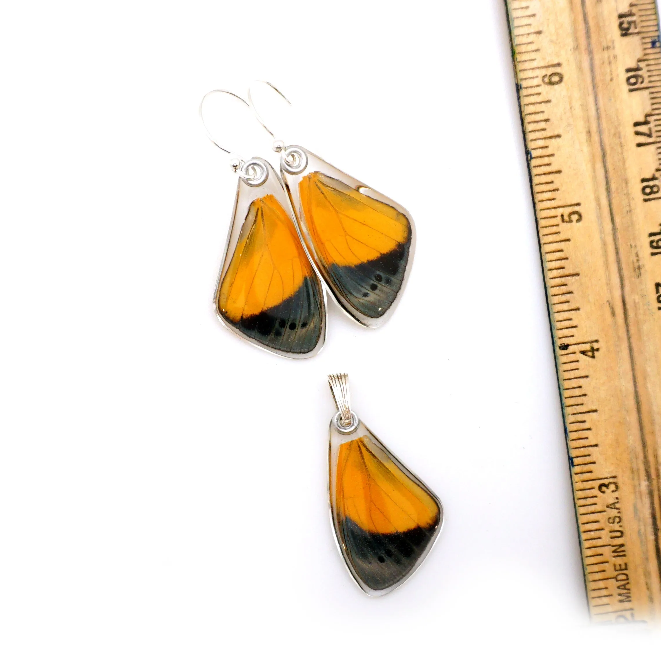 0647 Butterfly Wing Pendant, Spotted Glory, top wing