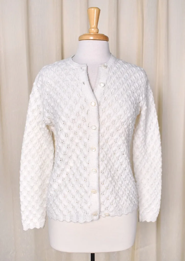 1960s White Wavy Knit Cardigan