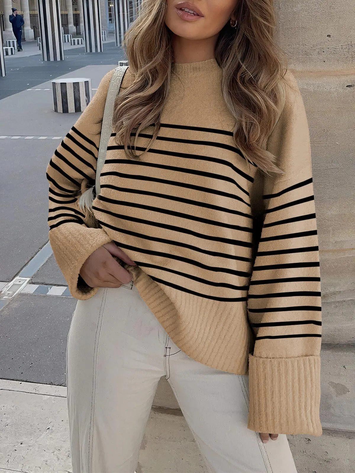 ANRABESS Women's Oversized Crewneck Long Sleeve Fuzzy Knit Casual Chunky Warm 2024 Fall Pullover Sweaters Top Trendy Outfits