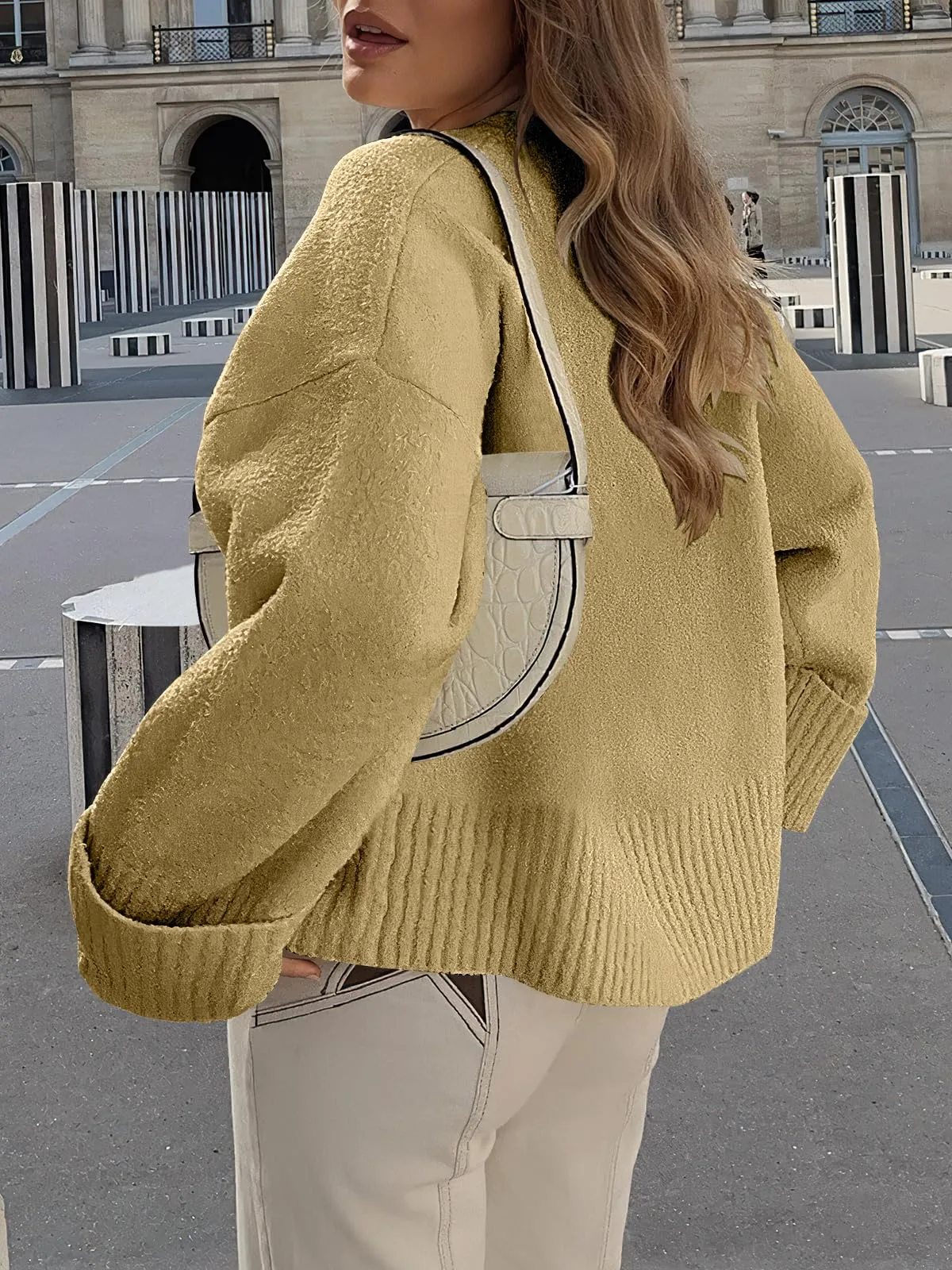 ANRABESS Women's Oversized Crewneck Long Sleeve Fuzzy Knit Casual Chunky Warm 2024 Fall Pullover Sweaters Top Trendy Outfits