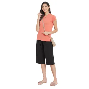 BASIC KEYHOLE NECK LINE TOP