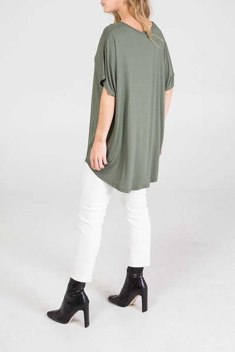 Basic Oversized Tee