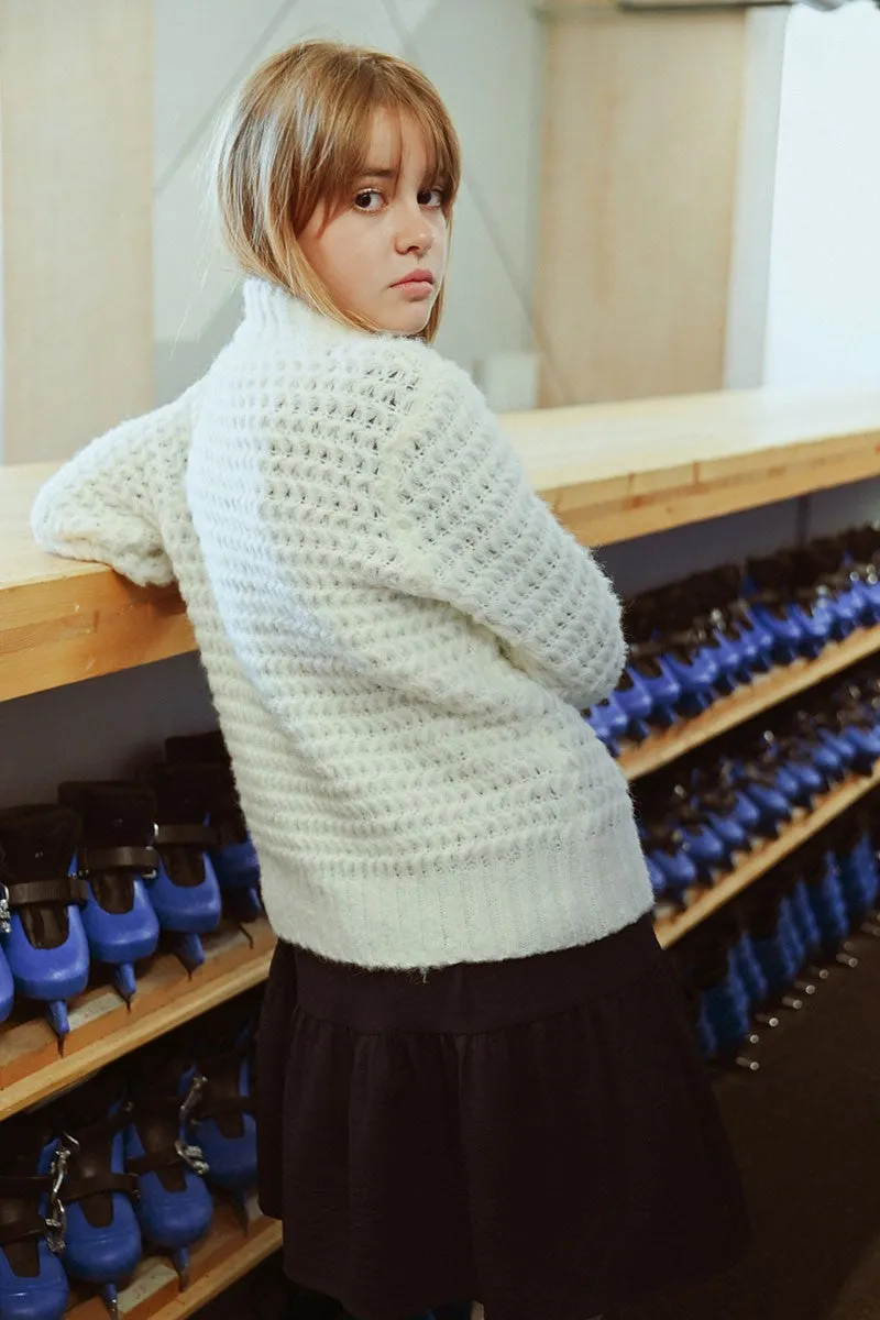 CHUNKY KNIT SWEATER