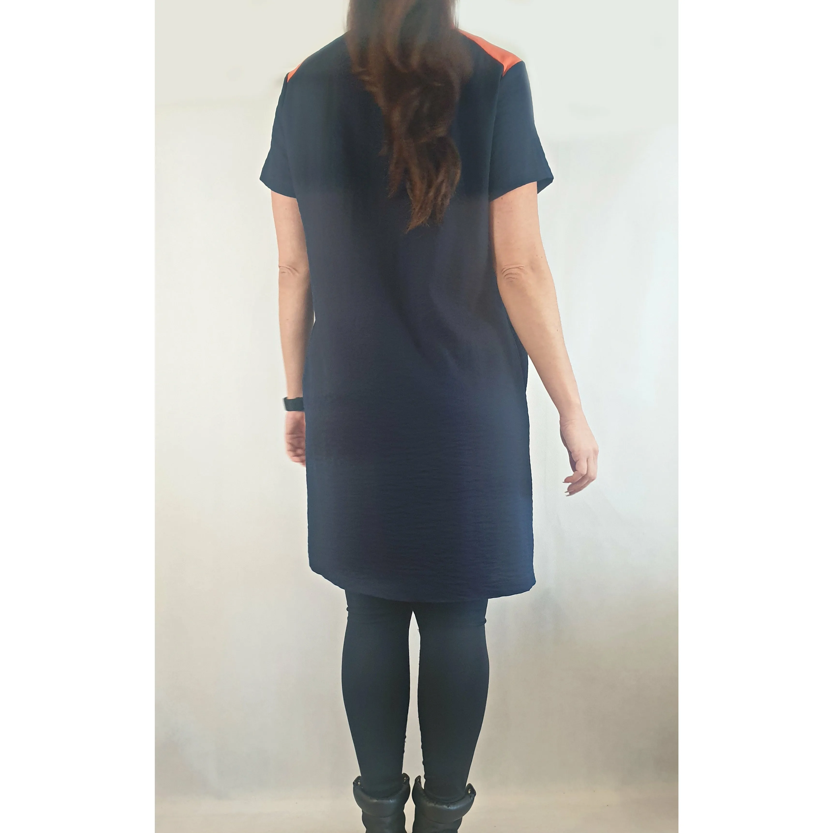 Da Peng 60s style navy dress with orange accents and front zip size XXL (best fits 12)