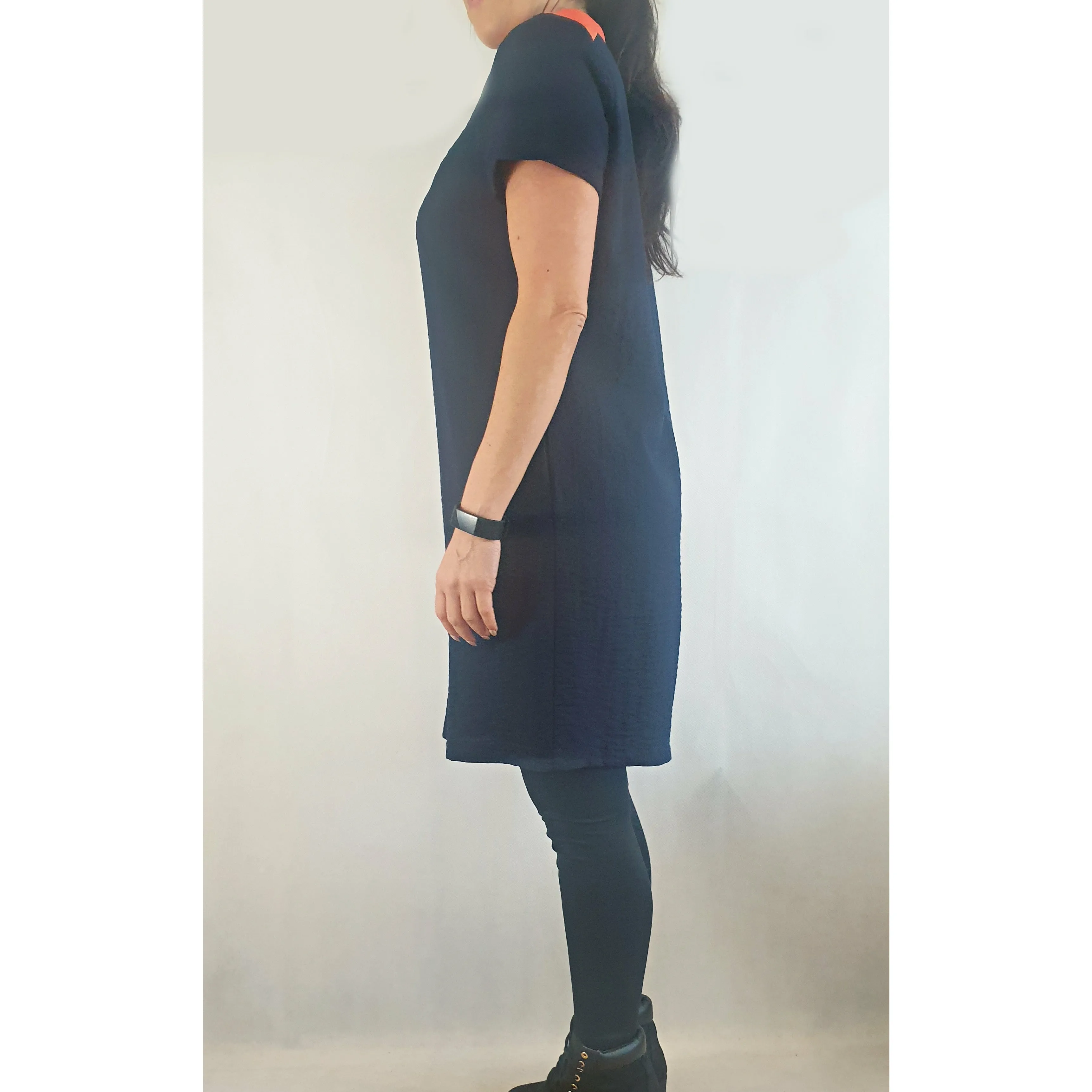 Da Peng 60s style navy dress with orange accents and front zip size XXL (best fits 12)