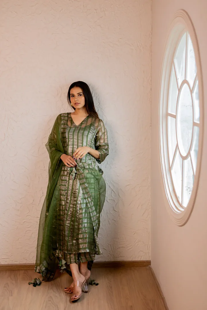Dvanaa Kurta Set