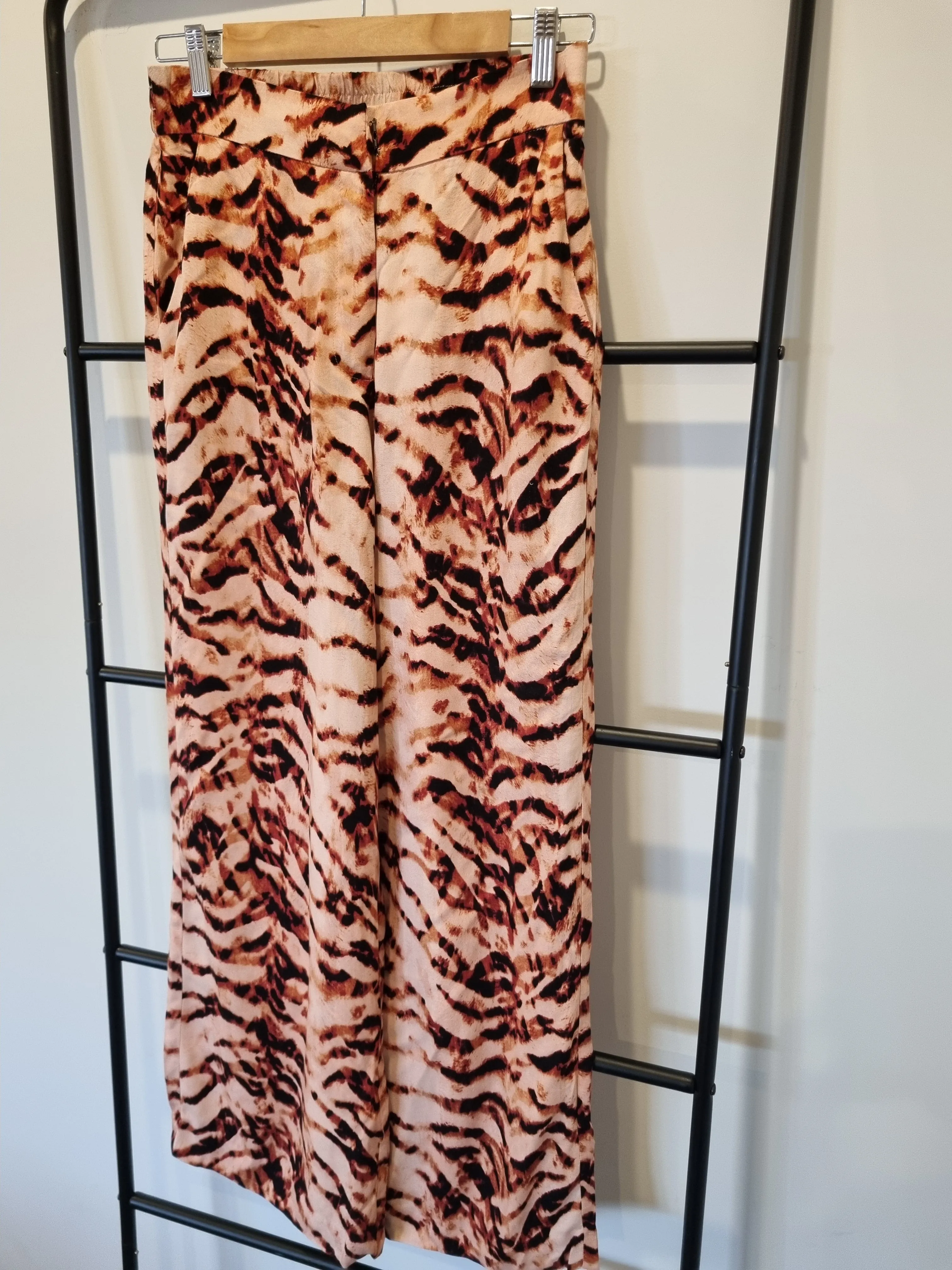 eb & ive pants  - Size S (BNWT)