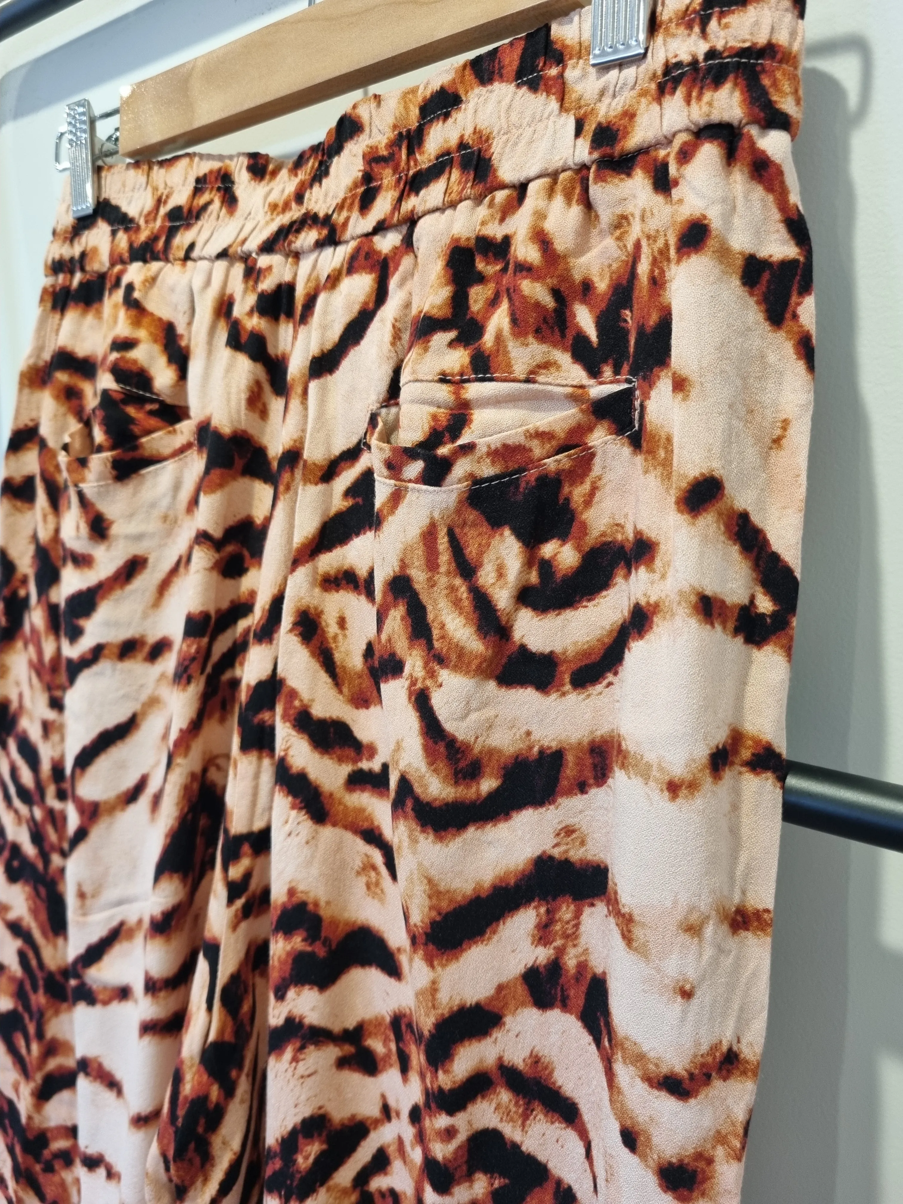 eb & ive pants  - Size S (BNWT)