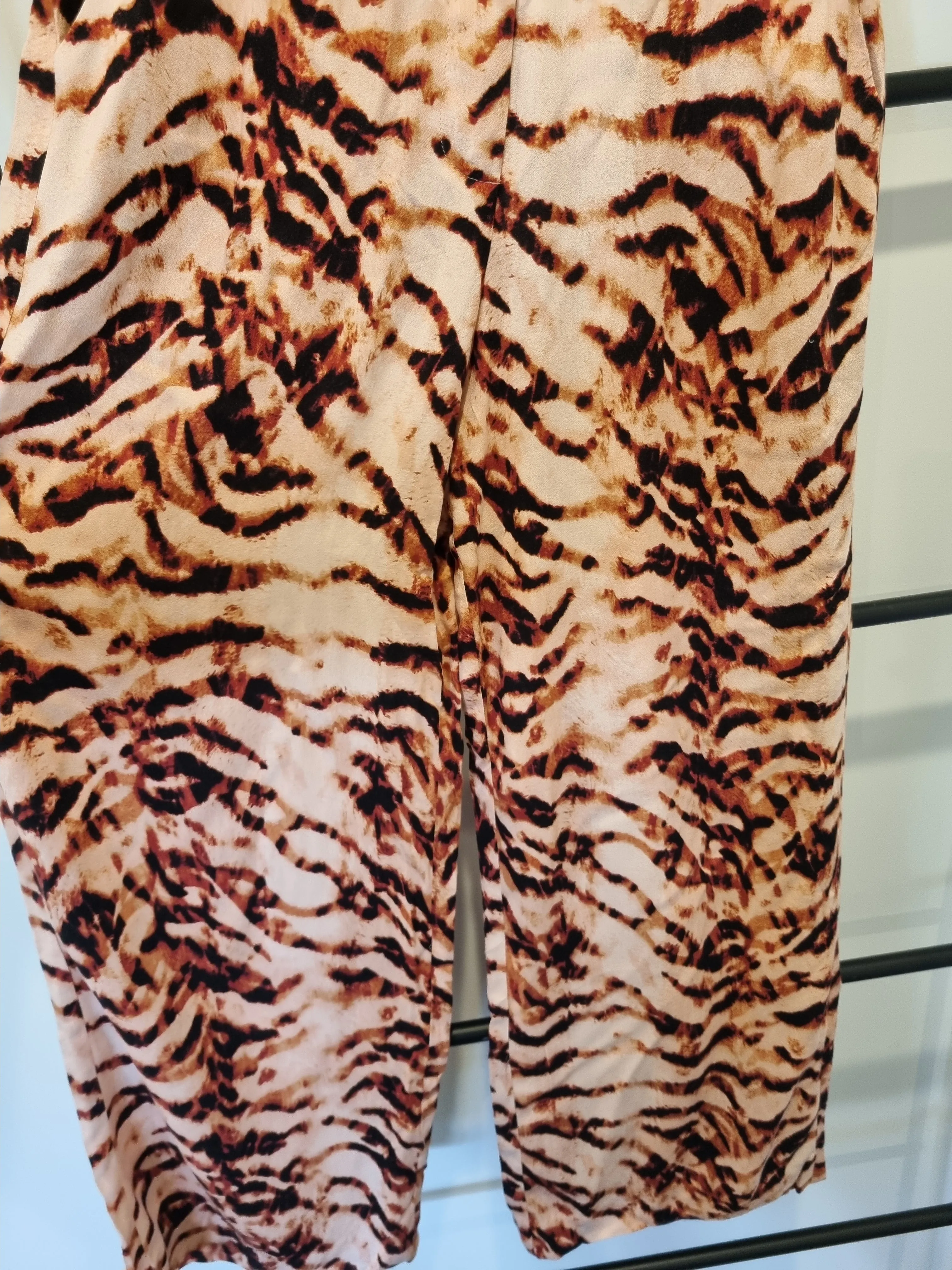 eb & ive pants  - Size S (BNWT)