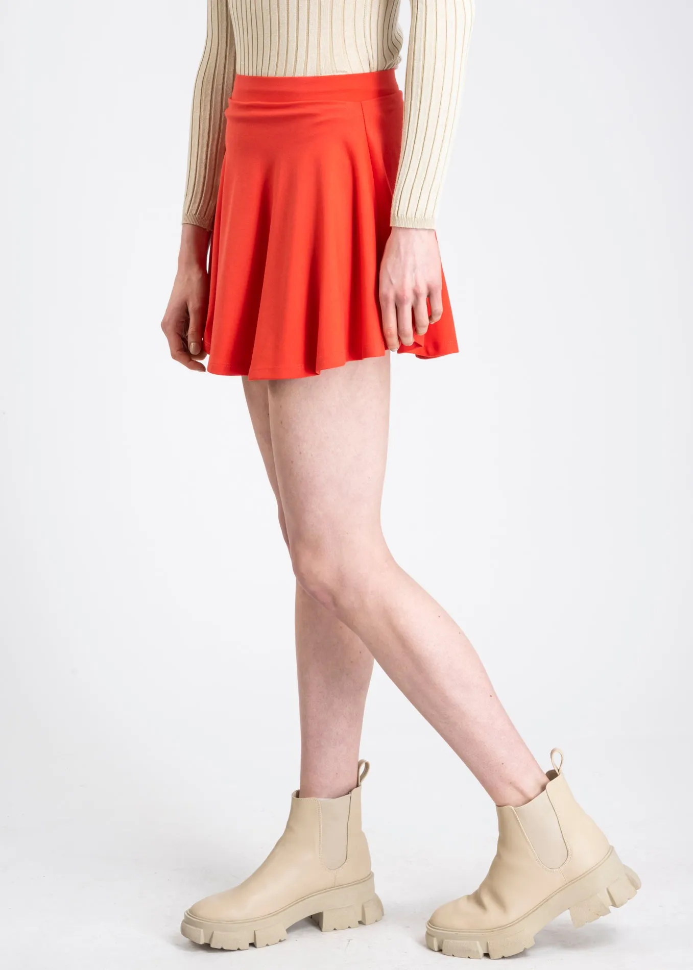 Falda mini skater circular