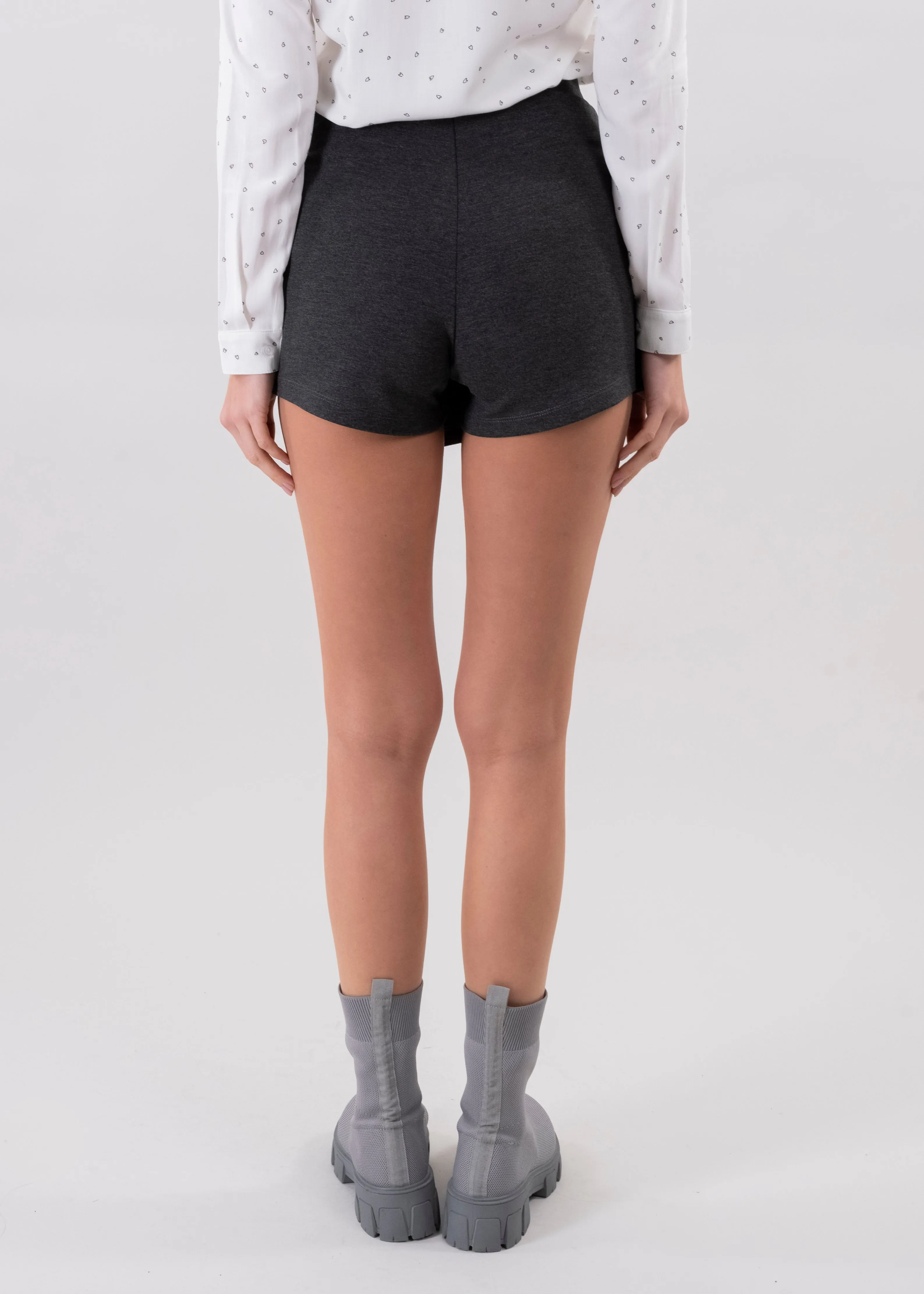 Falda Short Liso Asimétrico