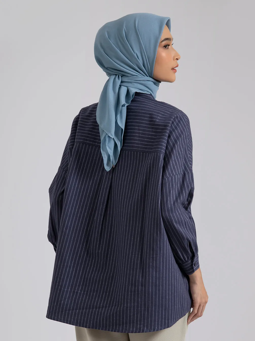 INDI TOP NAVY