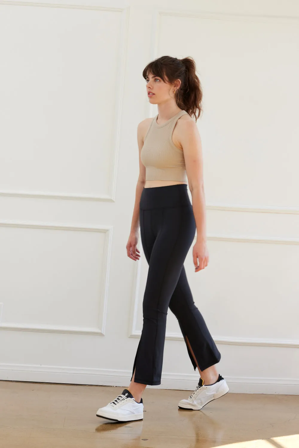 Julia Crop Flare Legging