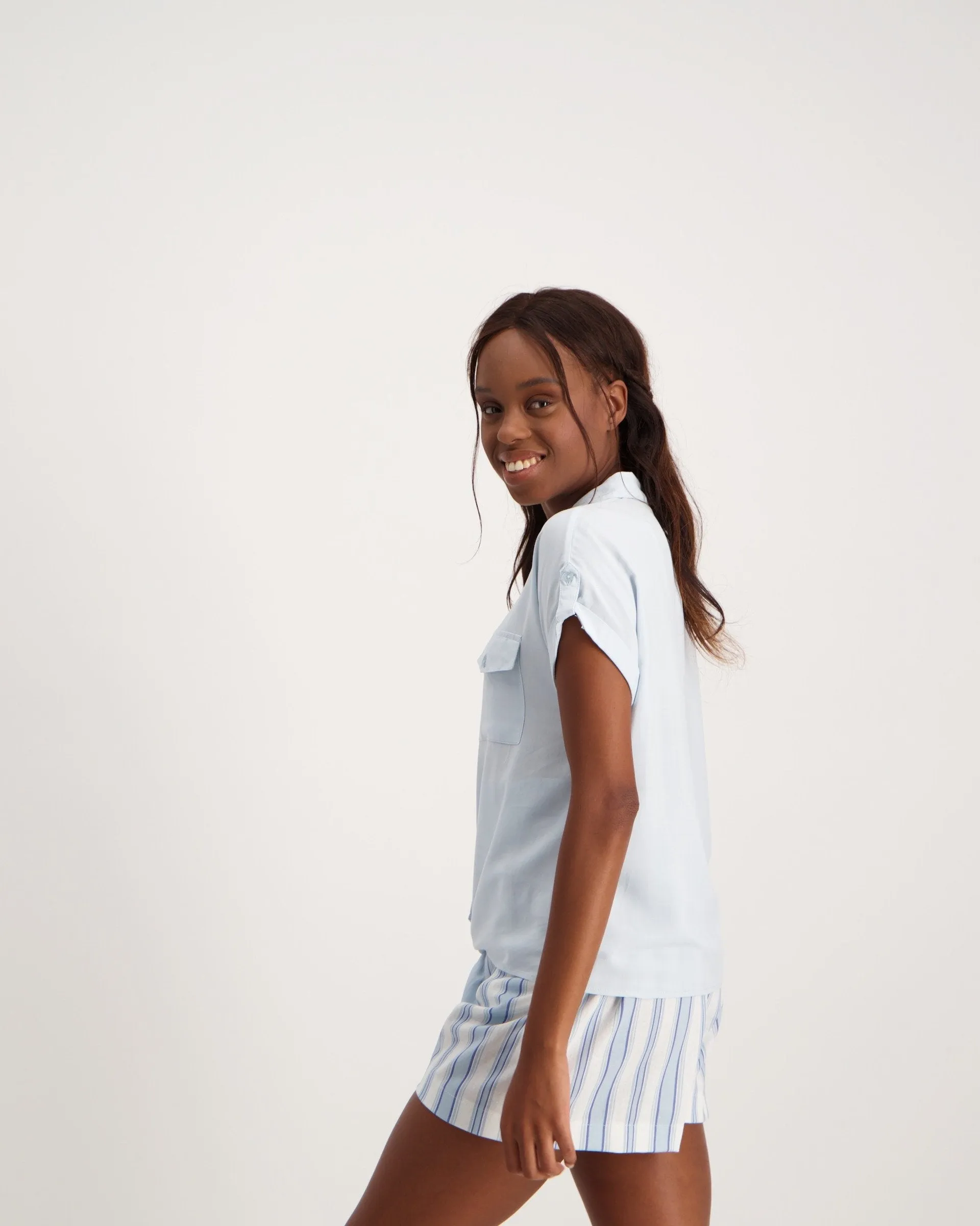Ladies Basic 1 Pocket T-Shirt - Blue
