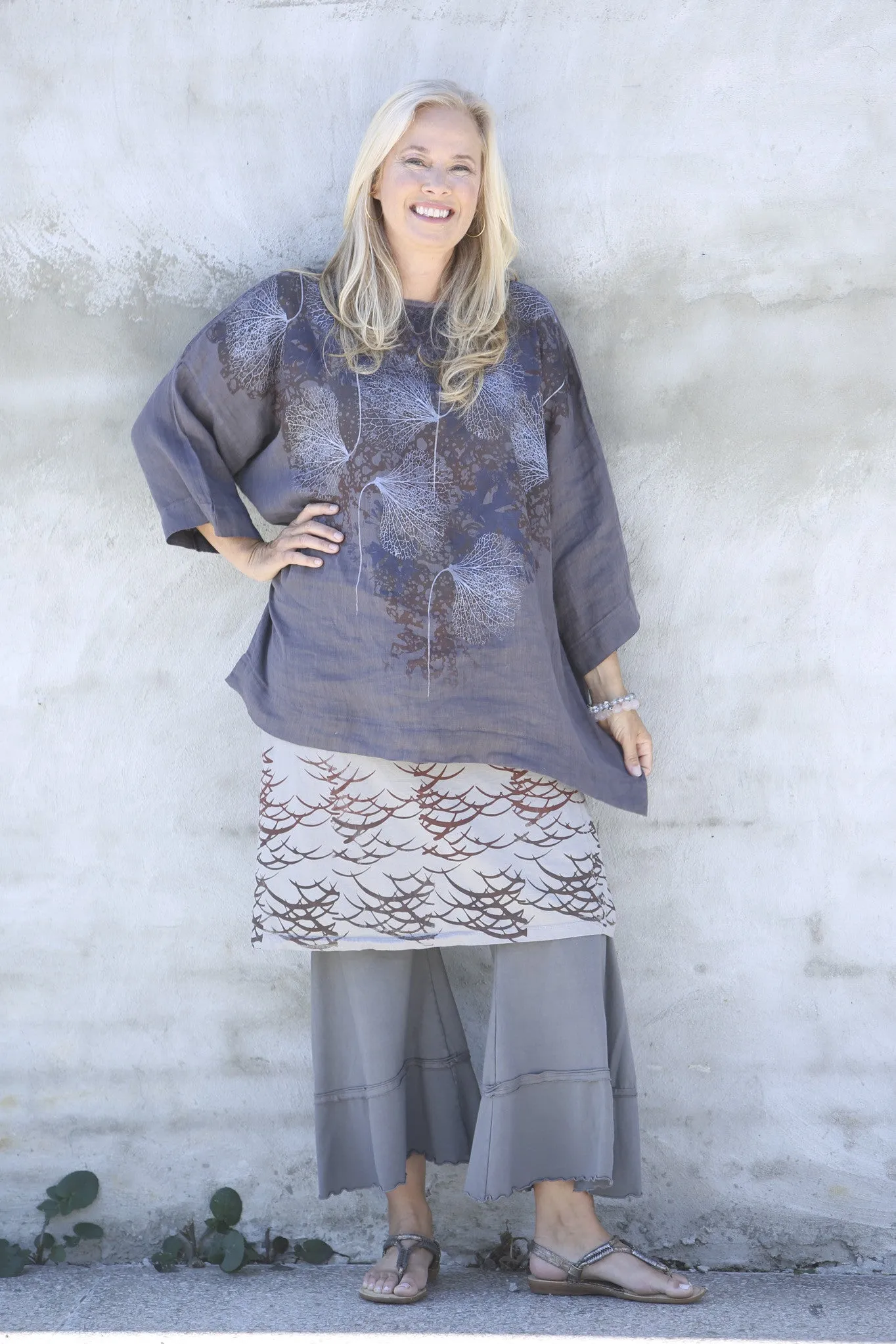 Layer Skirt Garden Stone with rust and taupes wave 4169-P