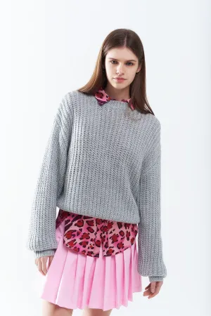 Light grey chunky knit sweater with balloon sleeves