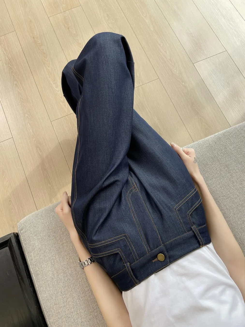 Lightweight Double Stitched Wide Leg Trousers in a Stylish Design
