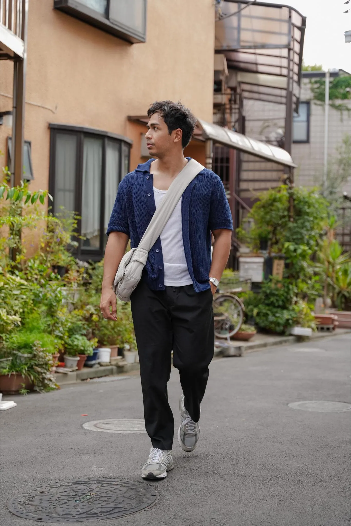 MAISON TOHA: CLASSIC FISHERMAN KNIT SHIRT IN NAVY