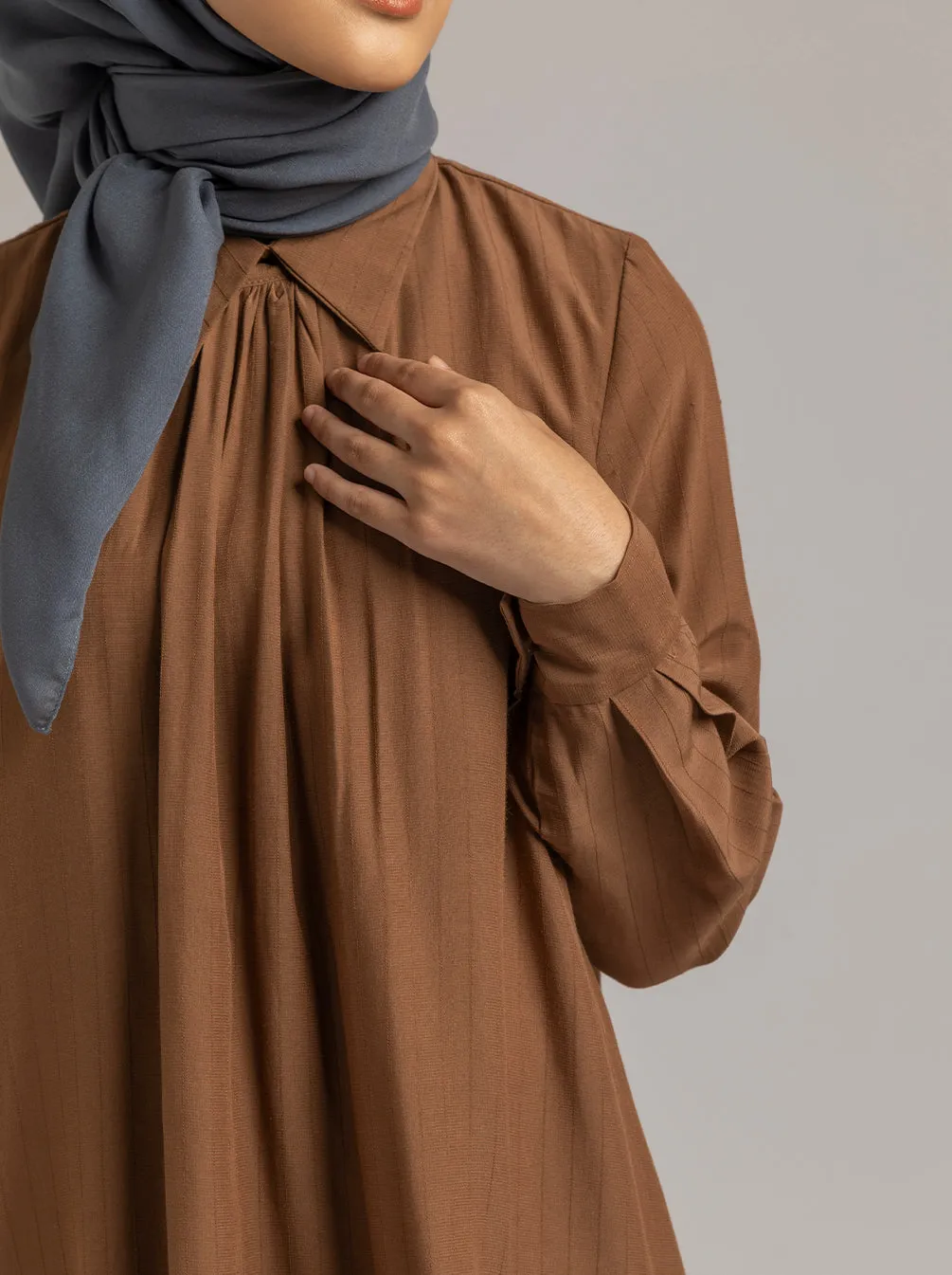 MIYA TOP PLAIN MOCCA