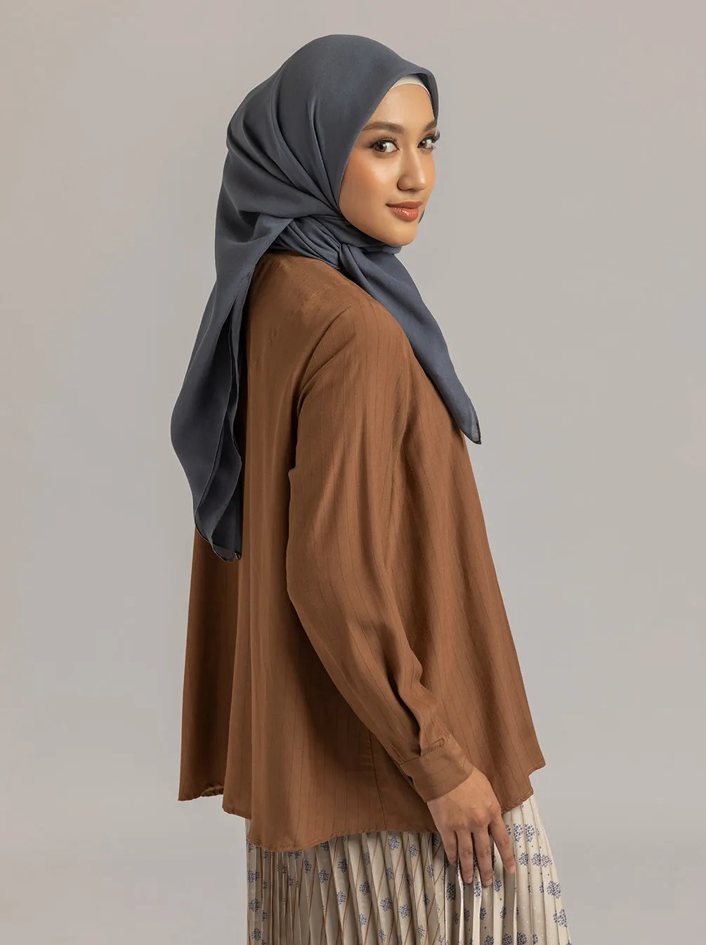 MIYA TOP PLAIN MOCCA
