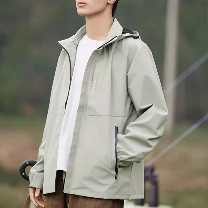 Outdoor Waterproof and Windproof Hooded Windbreaker Coats