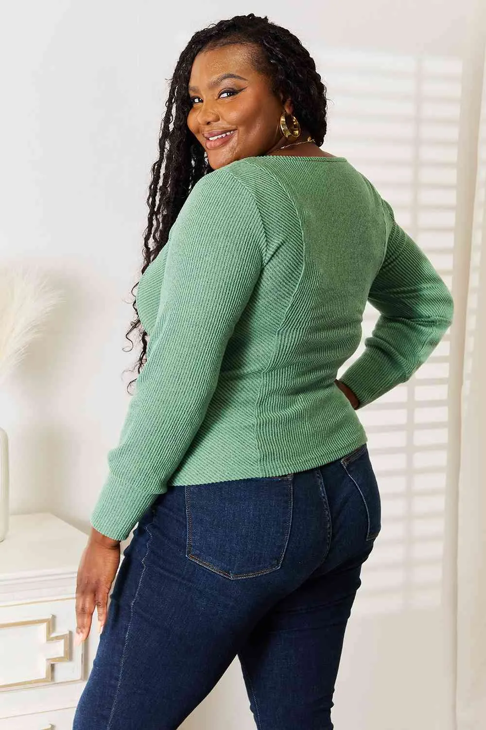 Portia Basic Bae Scoop Neck Long Sleeve Top