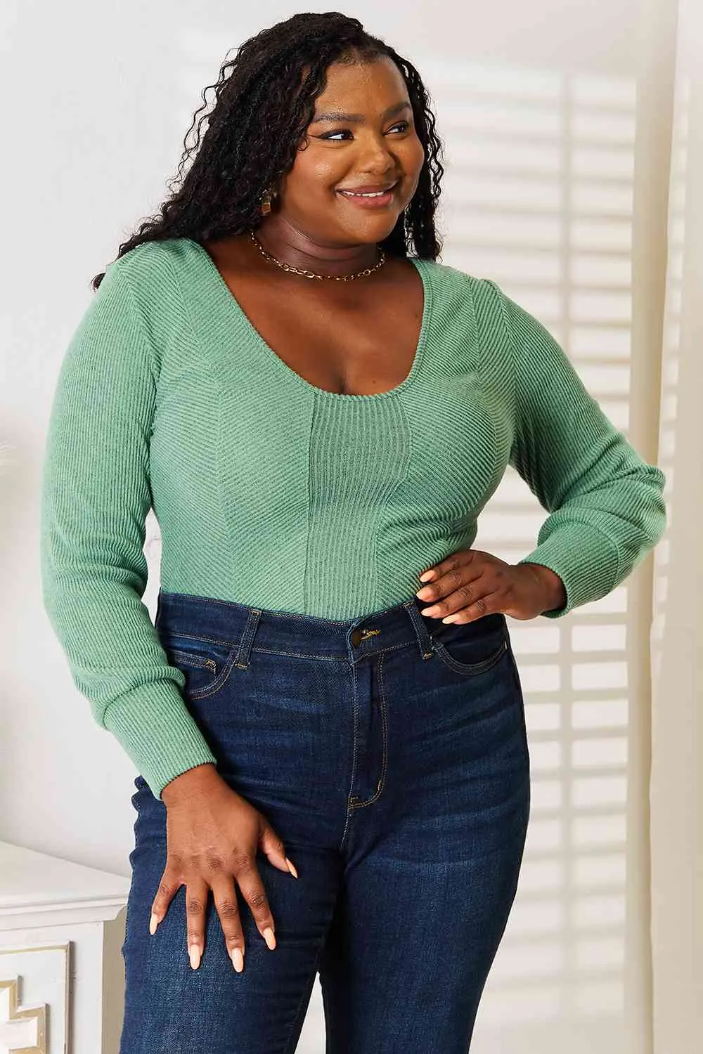 Portia Basic Bae Scoop Neck Long Sleeve Top
