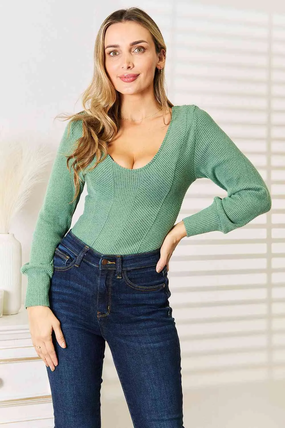 Portia Basic Bae Scoop Neck Long Sleeve Top