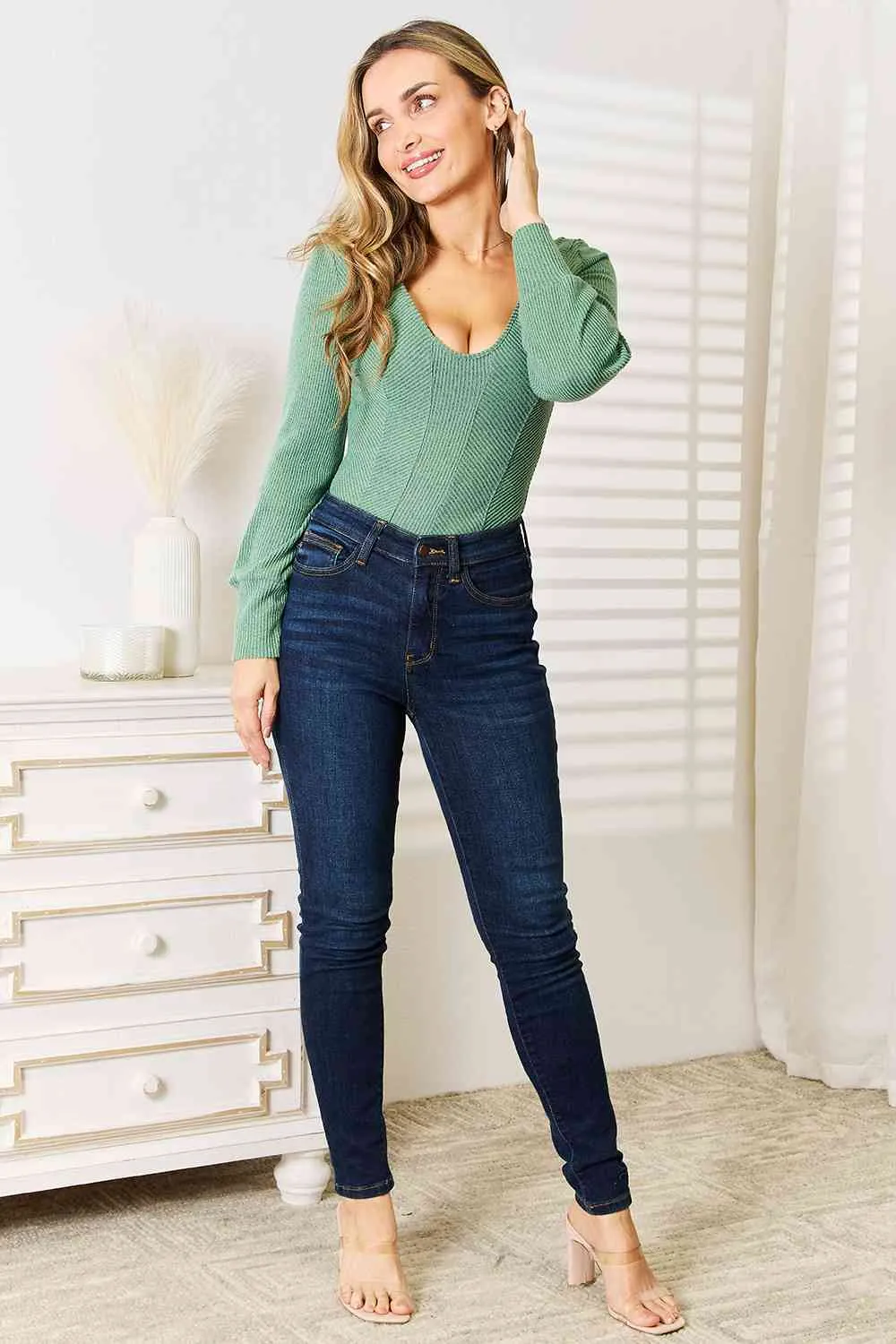 Portia Basic Bae Scoop Neck Long Sleeve Top