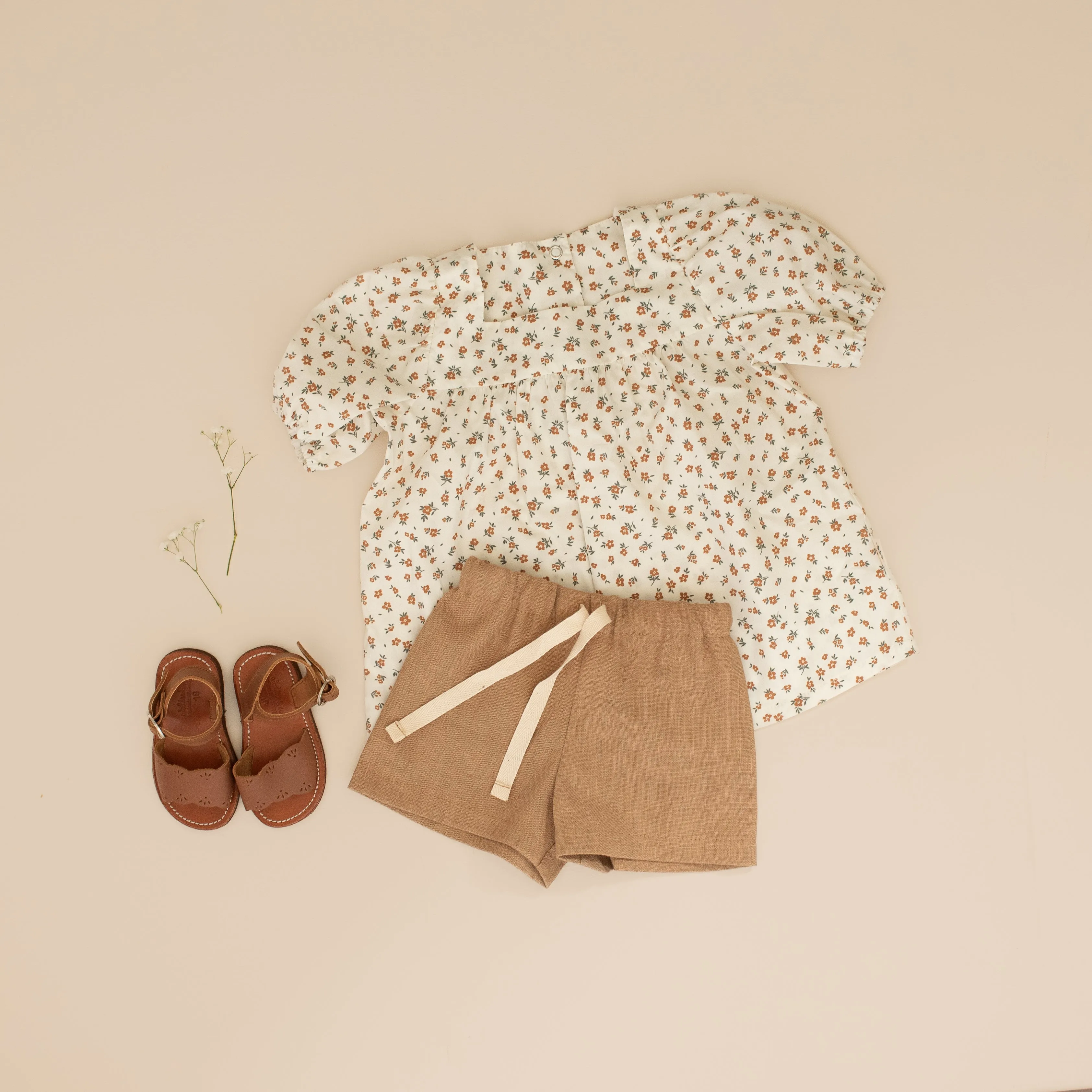 Short-Sleeved Puffy Blouse - Josephine