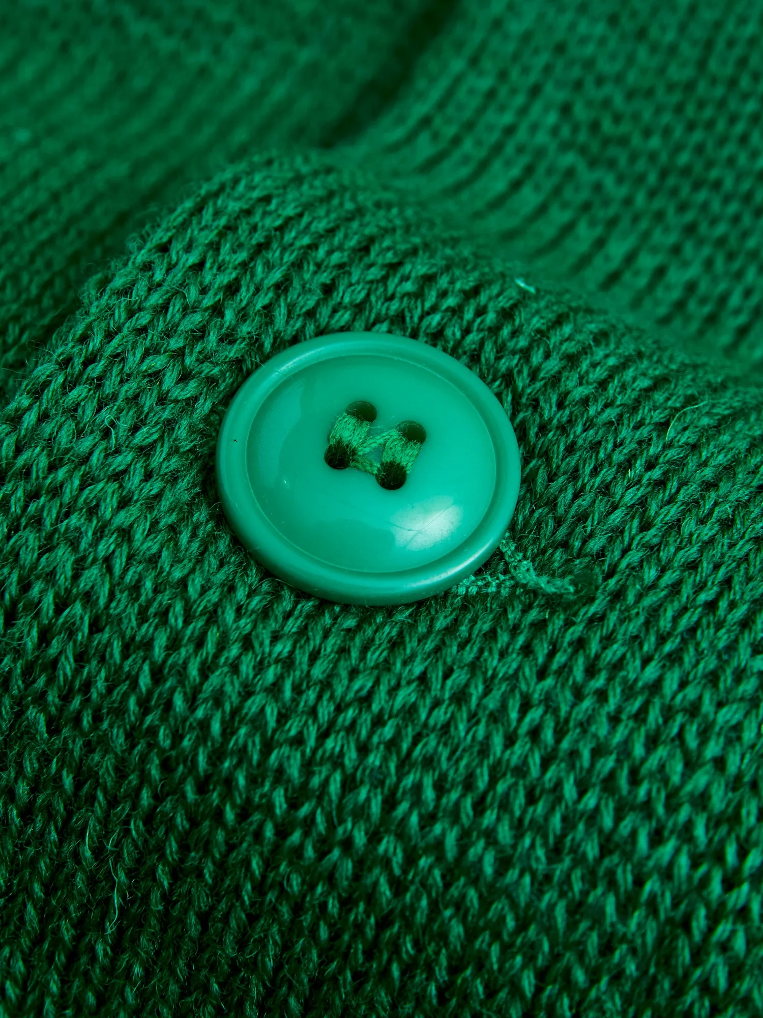 Slouchy Cardigan in Kelly Green