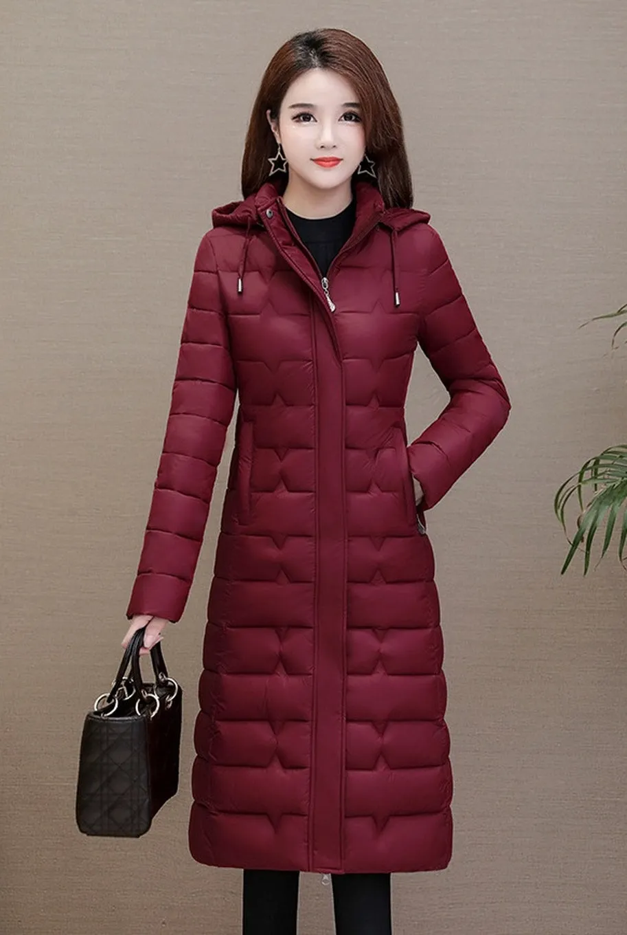Stylish Water-Resistant Knee-Length Puffer Coat with In-Seam Pockets