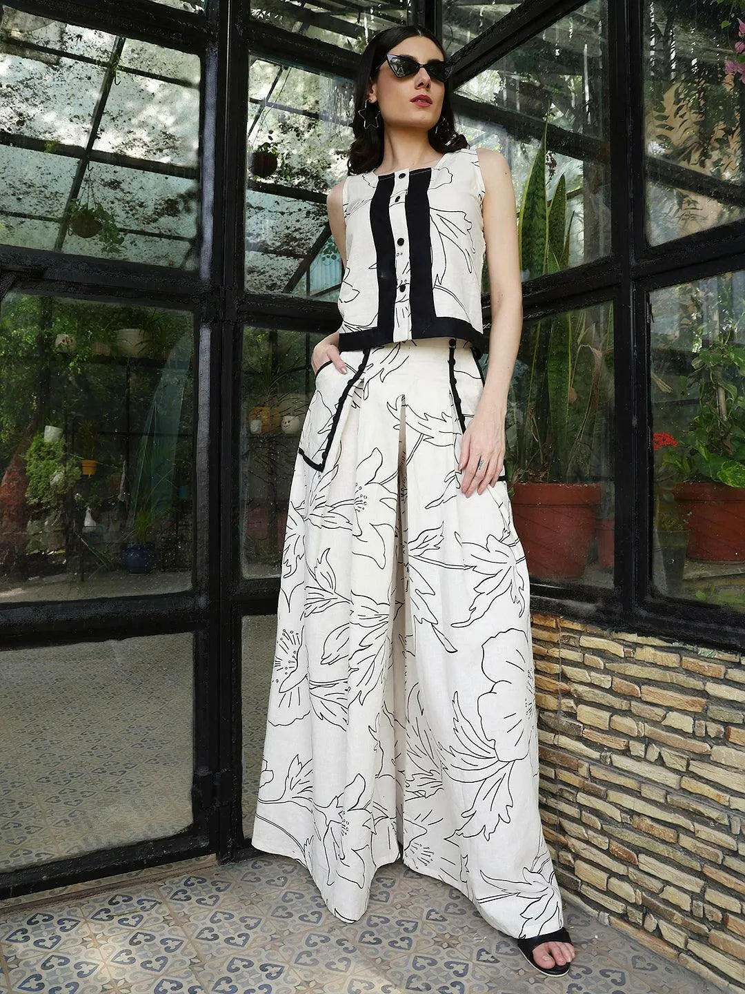 Tropical Bliss Off White Printed 2-Piece Set