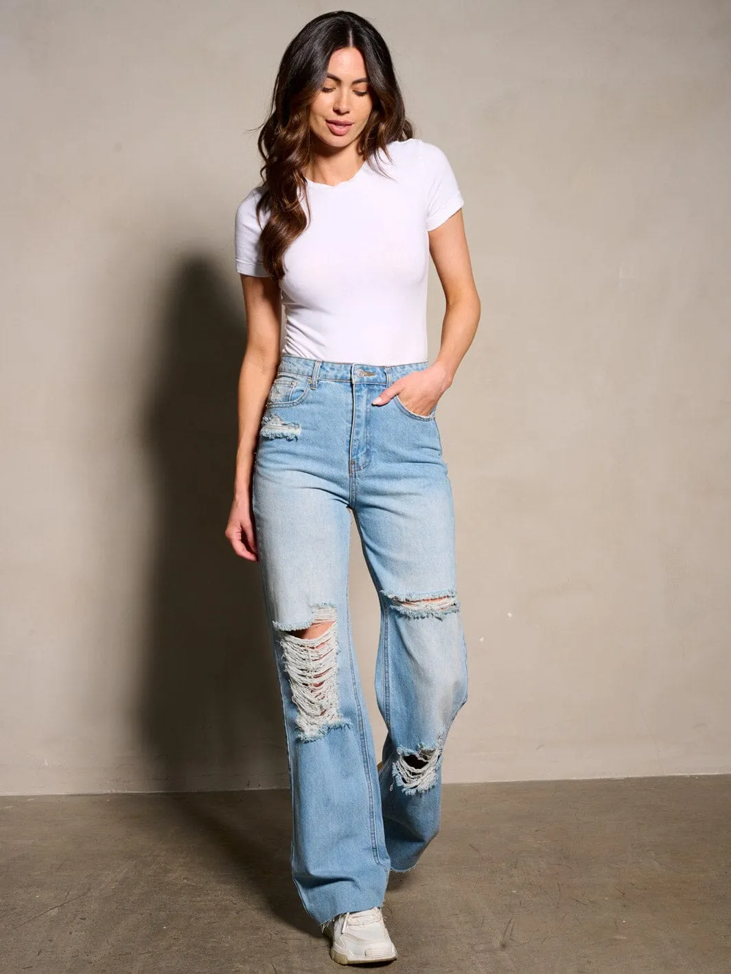 WOMEN'S BUTTON CLOSURE POCKETS DISTRESS DENIM PANTS