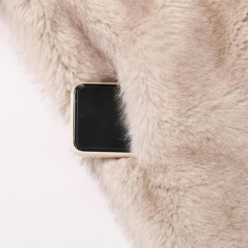 Women's Iconic Street Fashion Week Luxury Brand Gardient Cropped Faux Fur Coat for Winter 2023