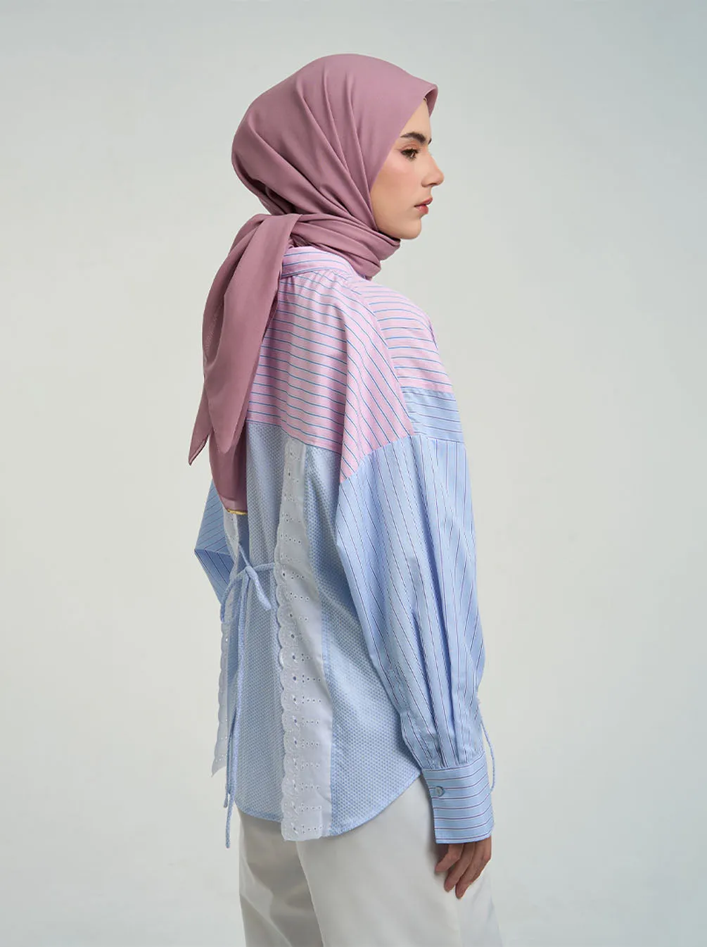YUA GATHERED TOP PINK BLUE